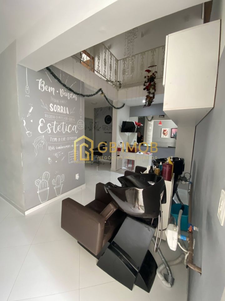 Casa Assobradada para Venda - Centro