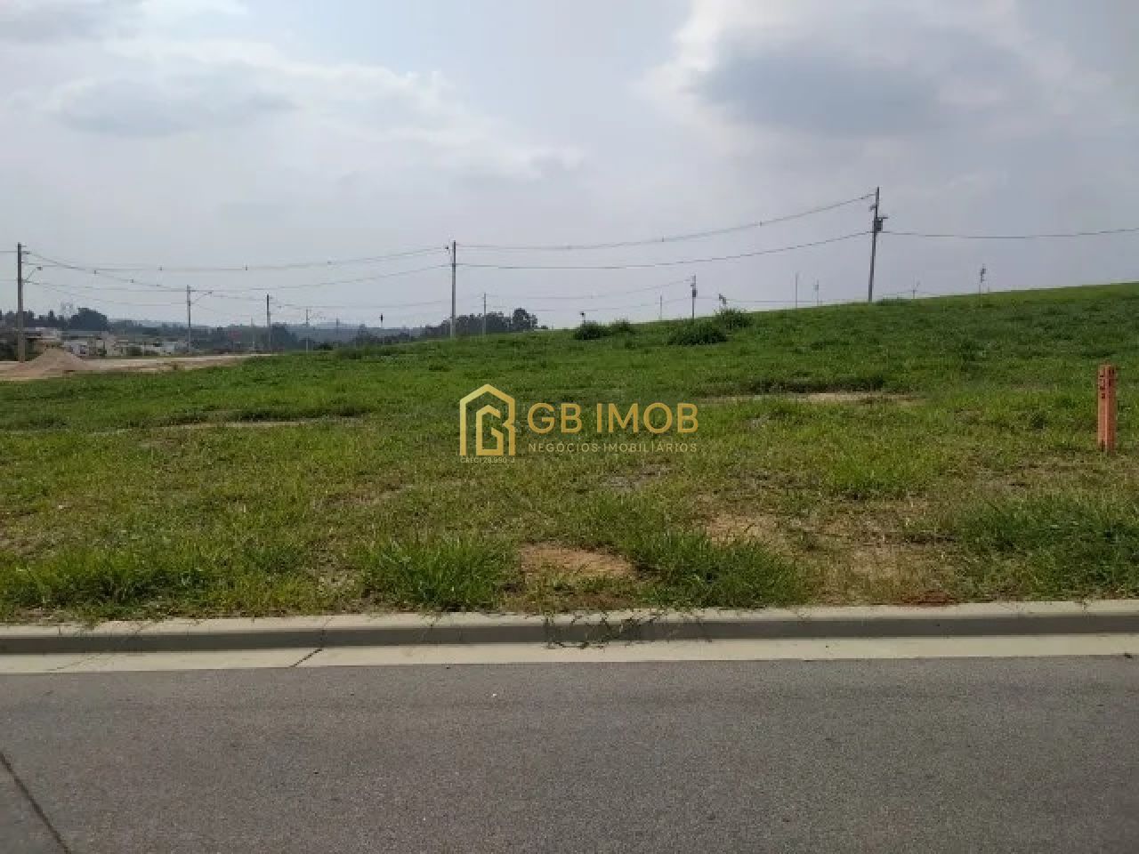 Terreno em Condomínio para Venda - Villagio Azzure