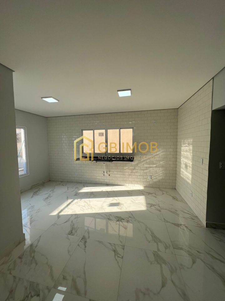 Casa Assobradada para Venda - Jardim Marambaia