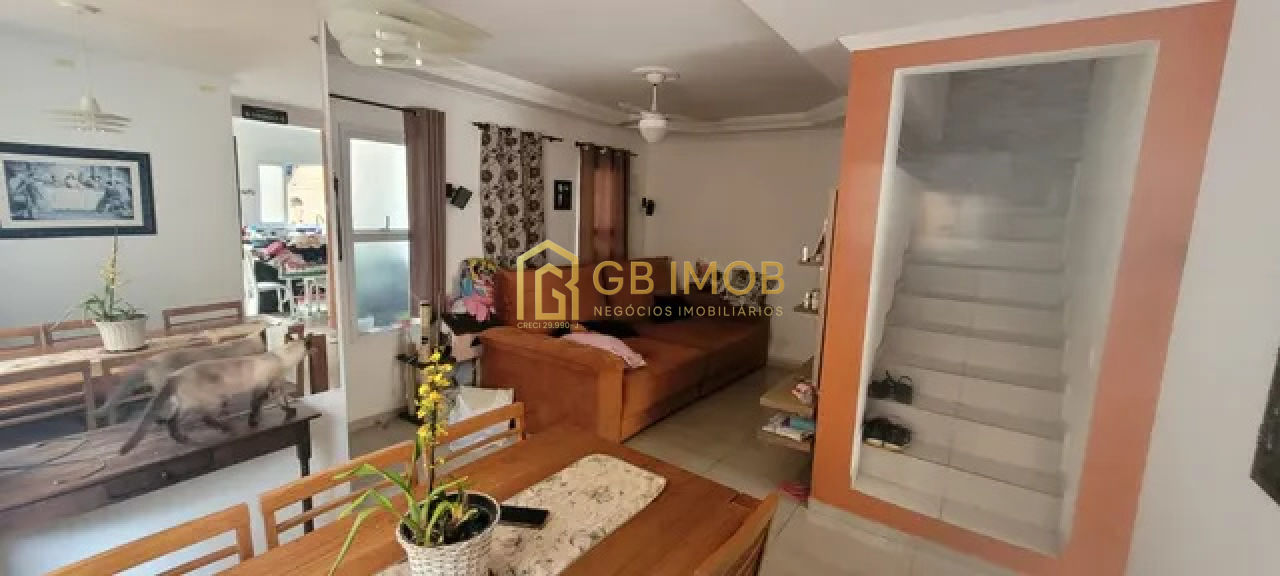 Casa Assobradada para Venda - Jardim Marambaia
