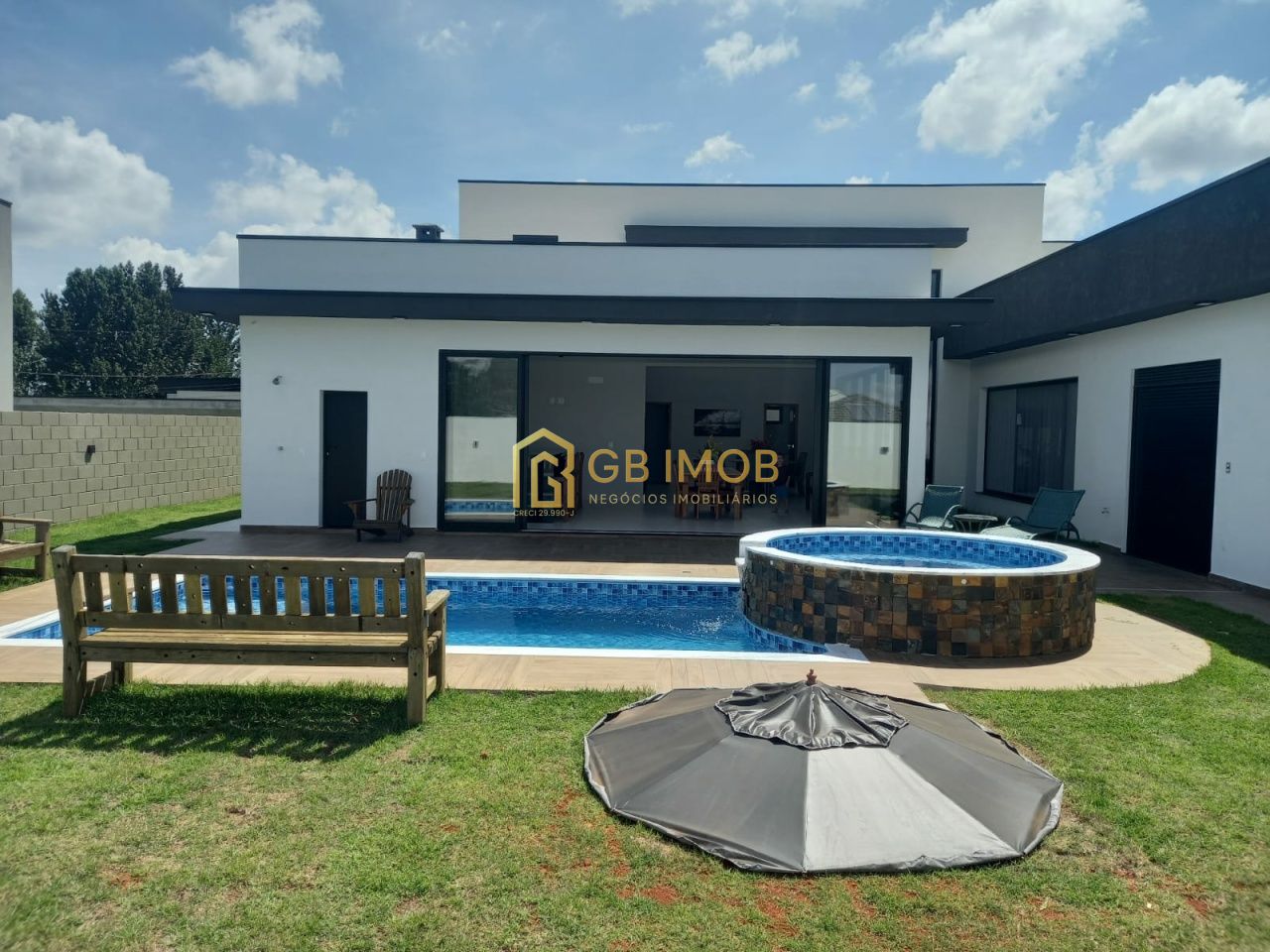 Casa em Condominio para Venda - Caxambu