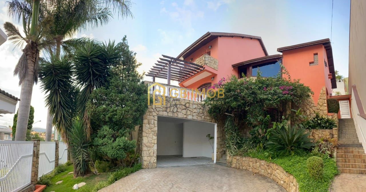 Casa Assobradada para Venda - Jardim Santa Adelaide