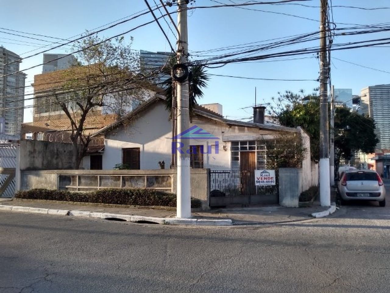 Casa Térrea para Venda - Chácara Santo Antônio