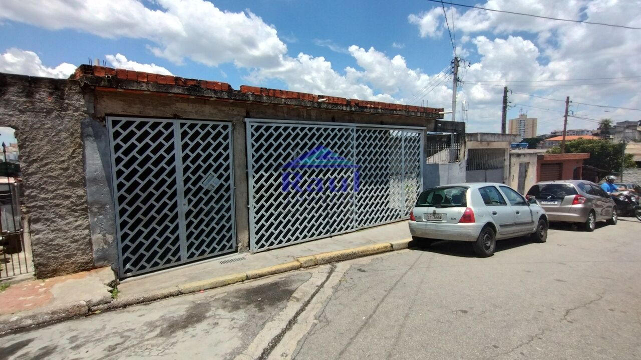 Casa Assobradada para Venda - Jardim São Luís