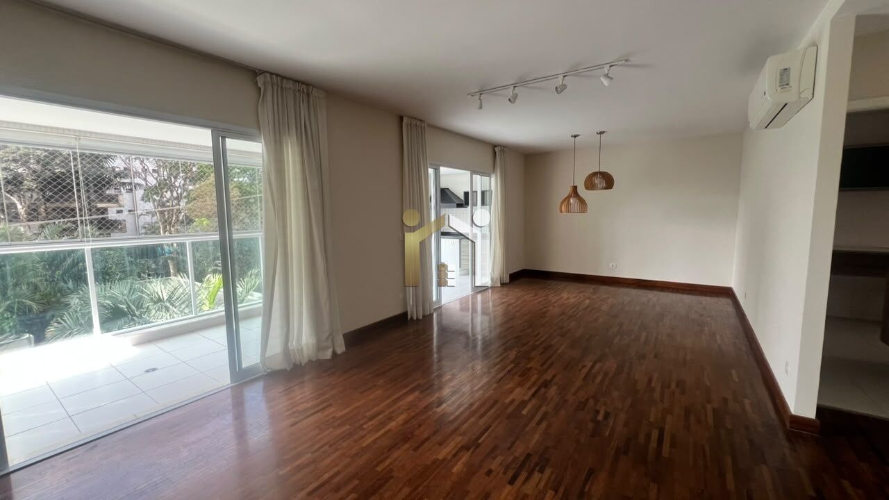 Apartamento para Venda - Moema