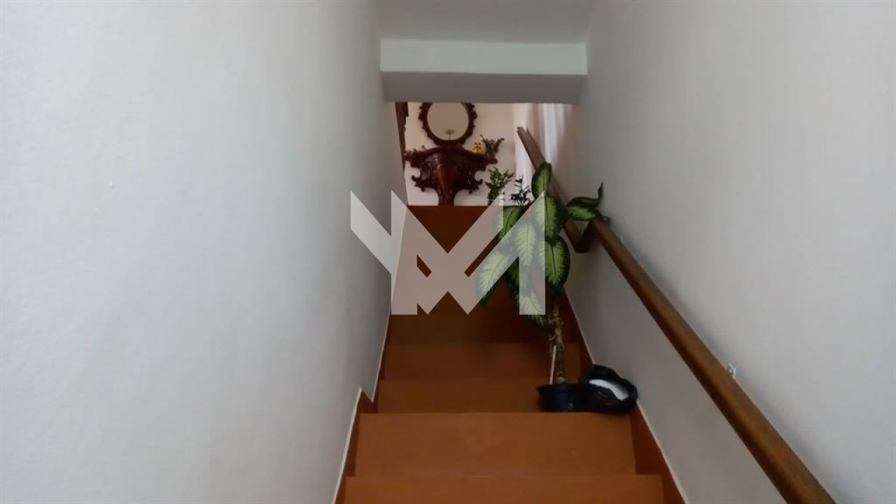 Casa Assobradada para Venda - Carandiru