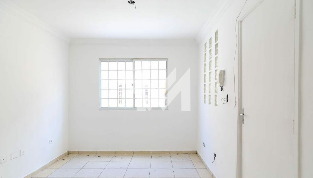 Condomínio para Locação - Jardim Carlu