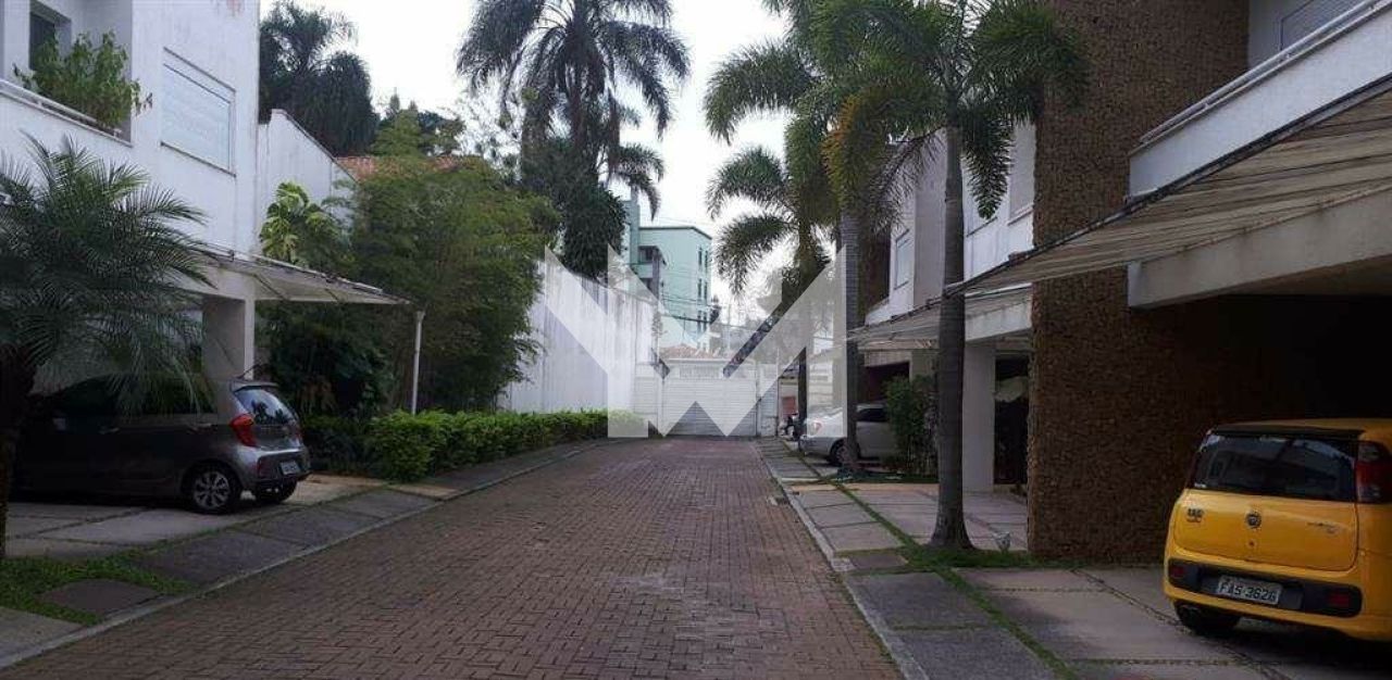 Condomínio para Venda - Vila Albertina