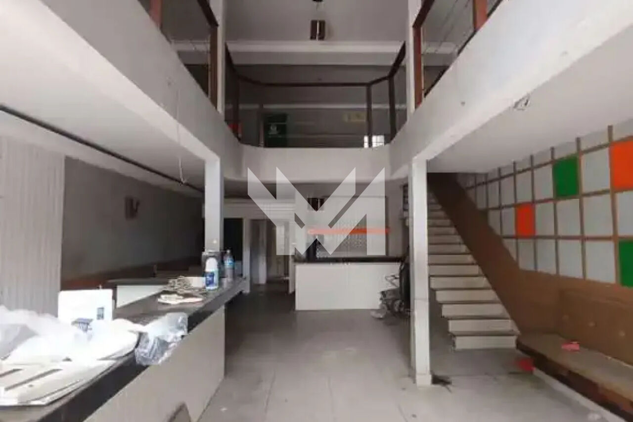 Casa Assobradada para Locação - Santana