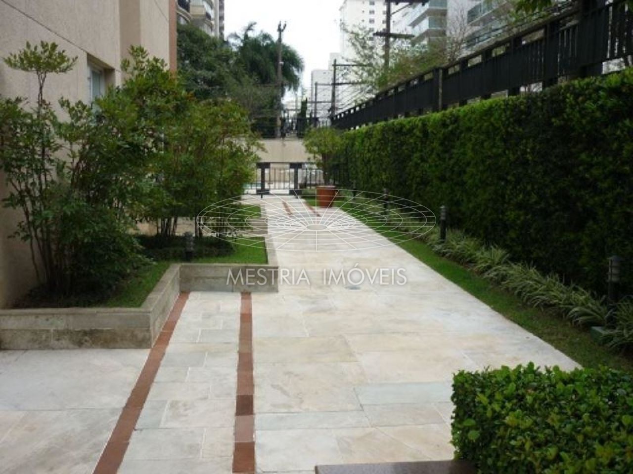 Foto 30 :: DI14148