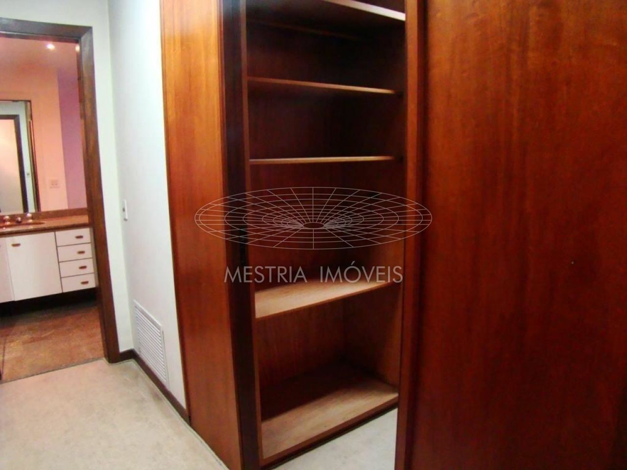 Foto 21 :: DI40822