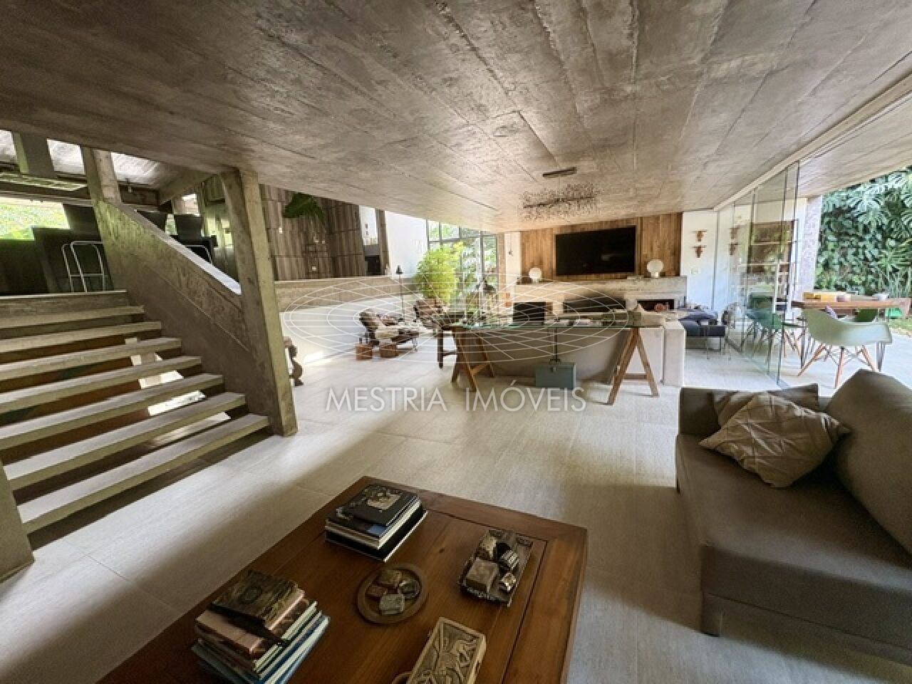 Foto 5 :: DI45889