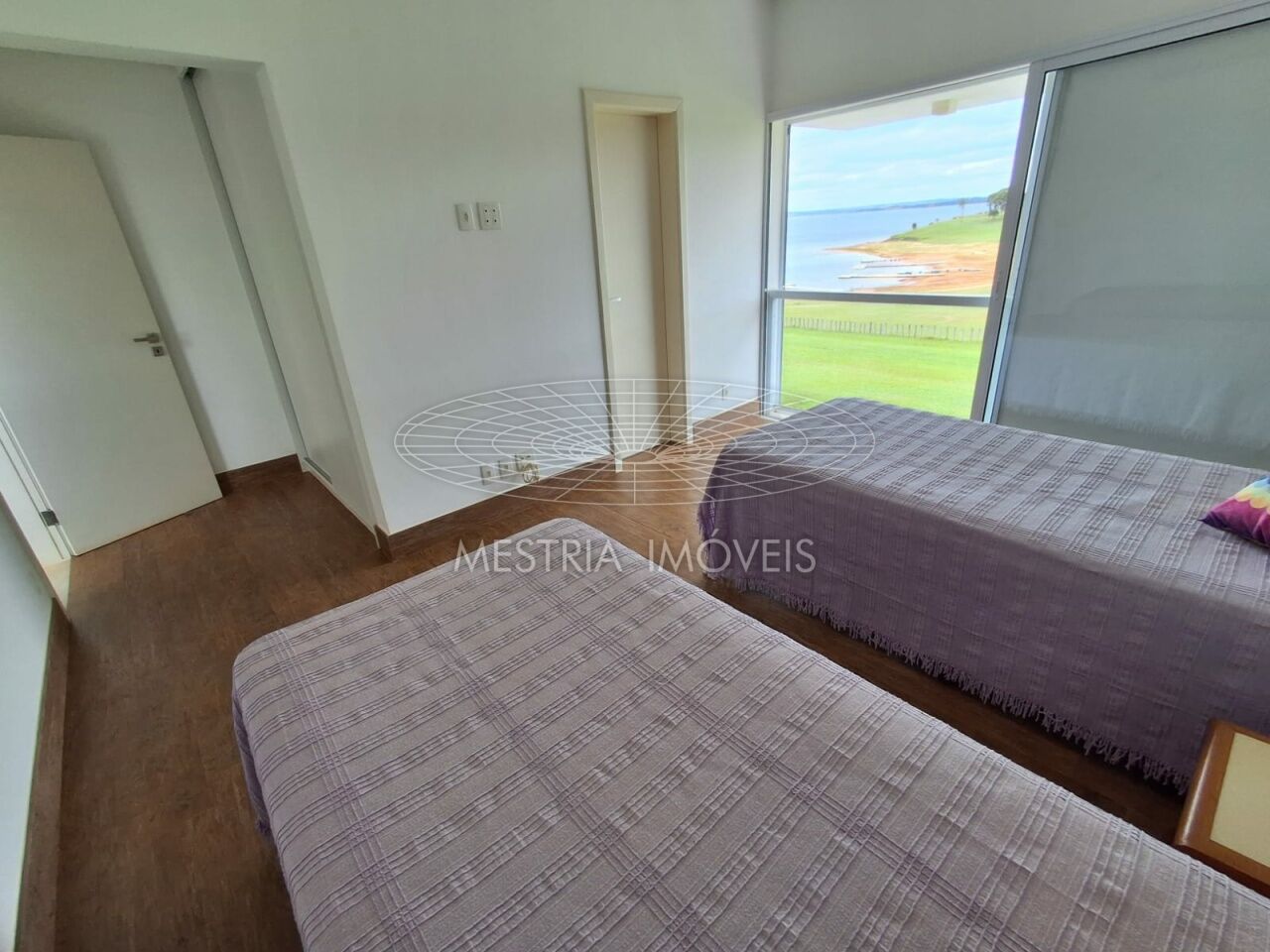 Foto 26 :: DI69338