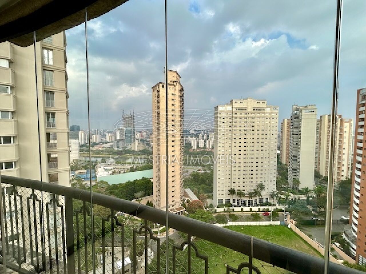 Foto 6 :: DI77388