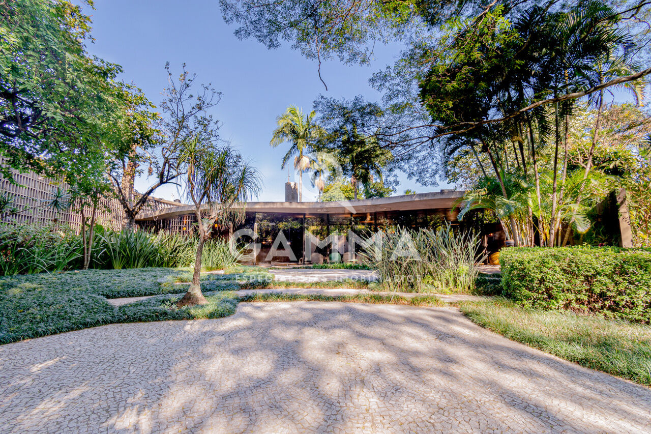Casa Padrão  para Venda - Alto de Pinheiros