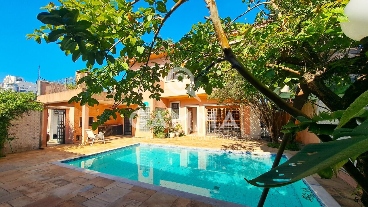 Casa Padrão  para Venda - Alto de Pinheiros