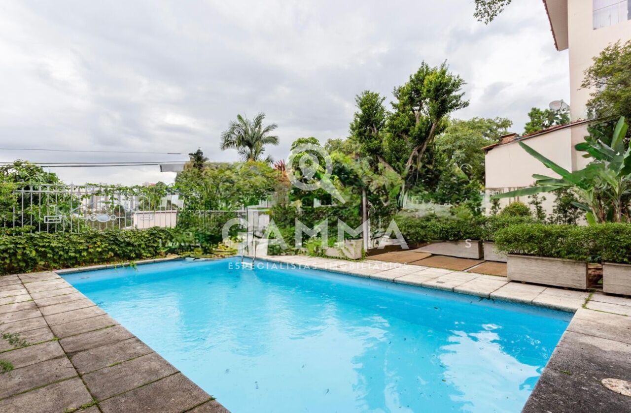 Casa Padrão  para Venda - Pacaembu