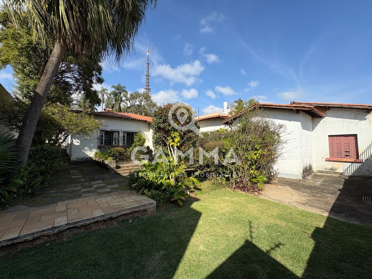 Casa Padrão  para Venda - Pacaembu