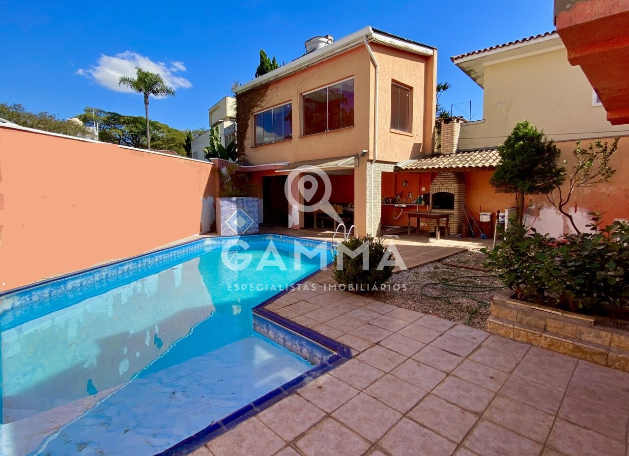Casa Padrão  para Venda - Pacaembu