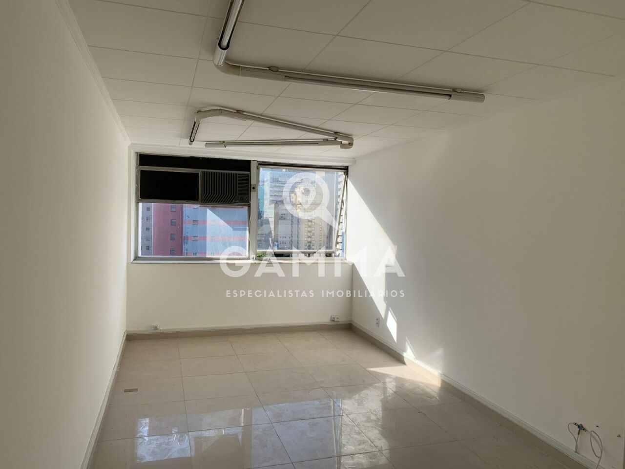 Conj. Comercial para Venda - Bela Vista