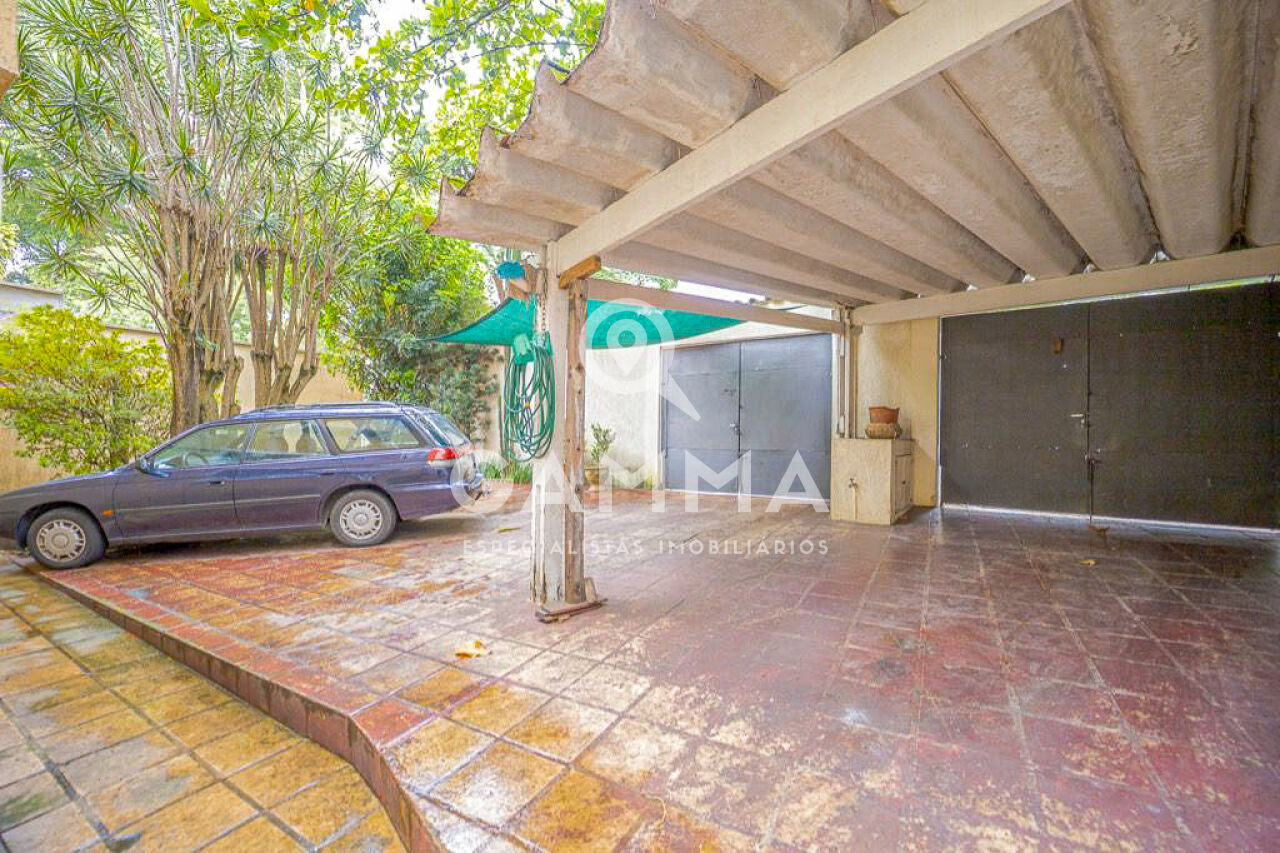 Casa Padrão  para Venda - Pacaembu
