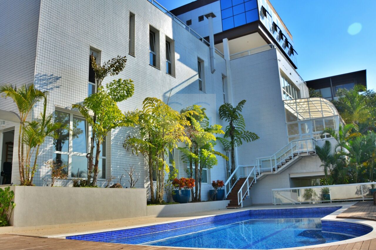 Condomínio para Venda - Jardim Vitória Régia