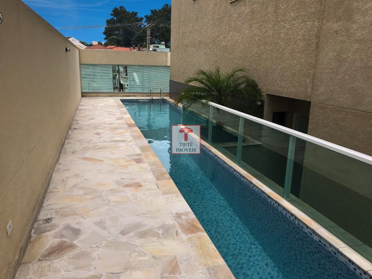 Apartamento para Venda - Vila Galvão