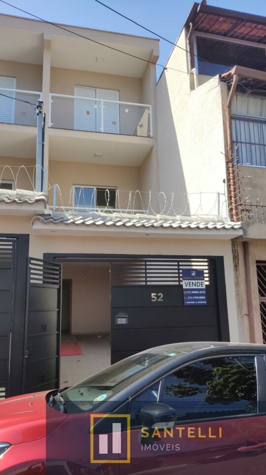Casa Assobradada para Venda - CIDADE DOMITILA