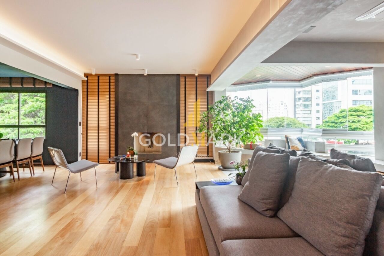 Apartamento em Moema - LL2628