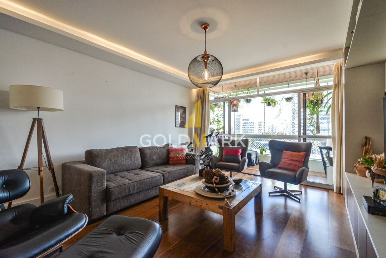 Apartamento em Moema - LL2859