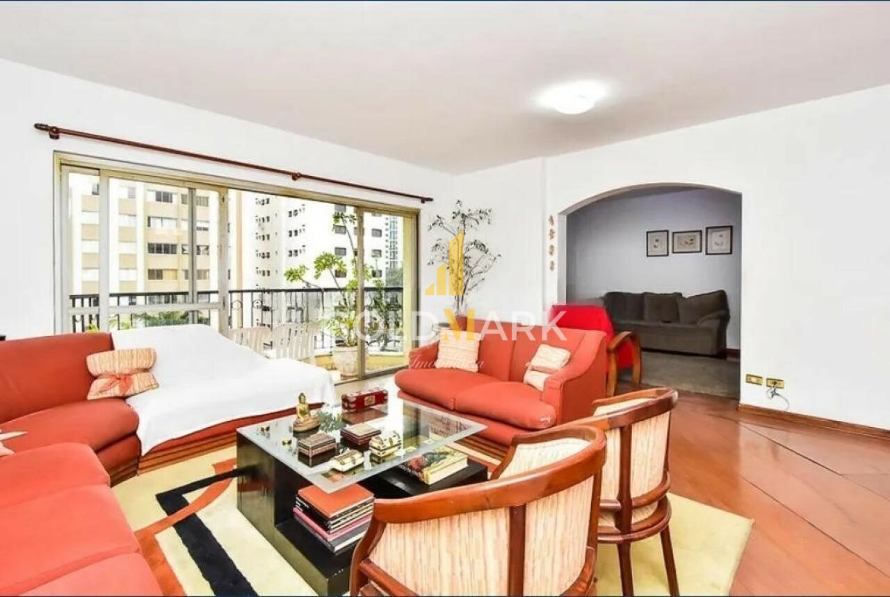 Apartamento em Moema - LL3169