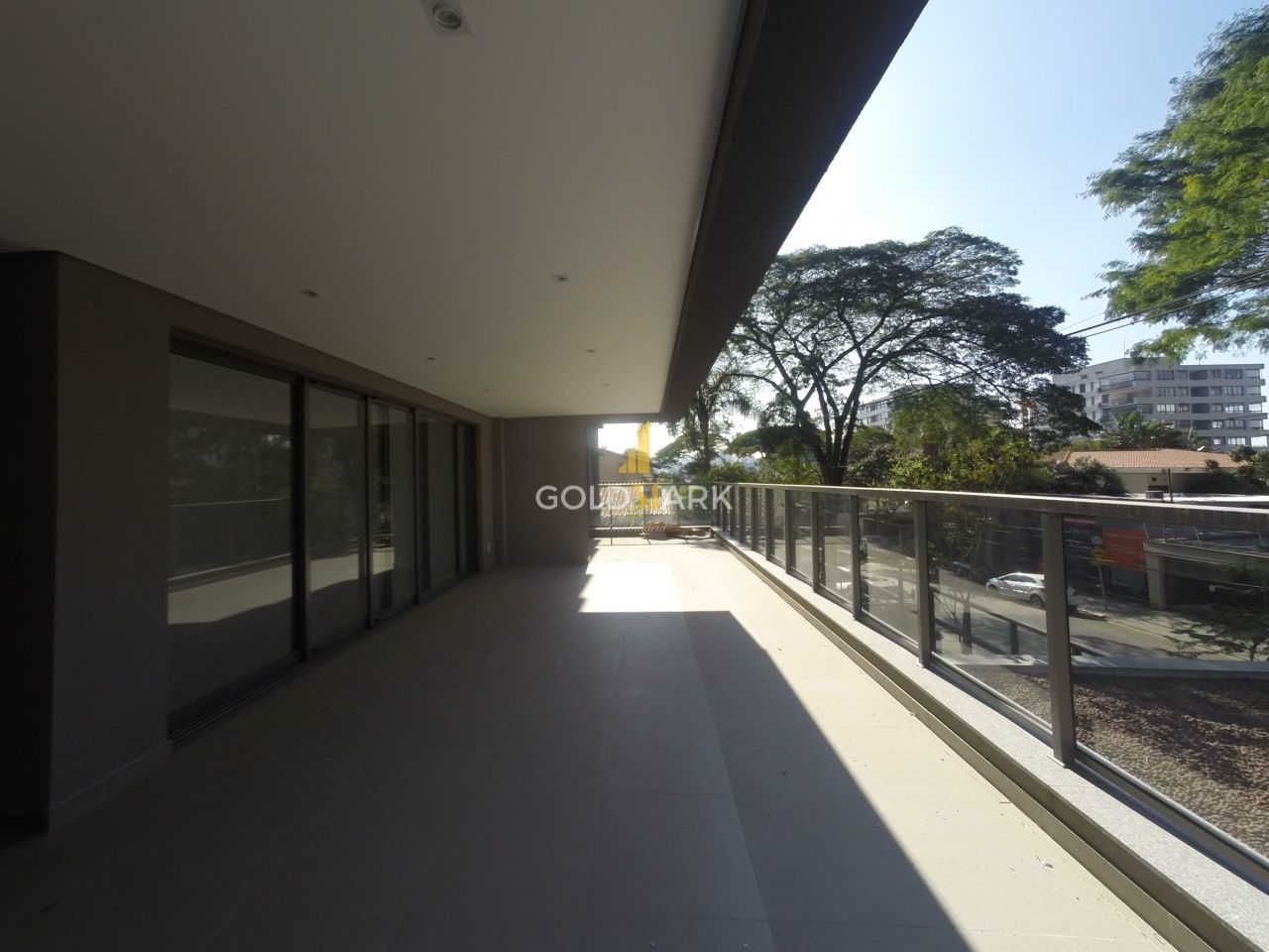 Apartamento em Campo Belo - LL3370