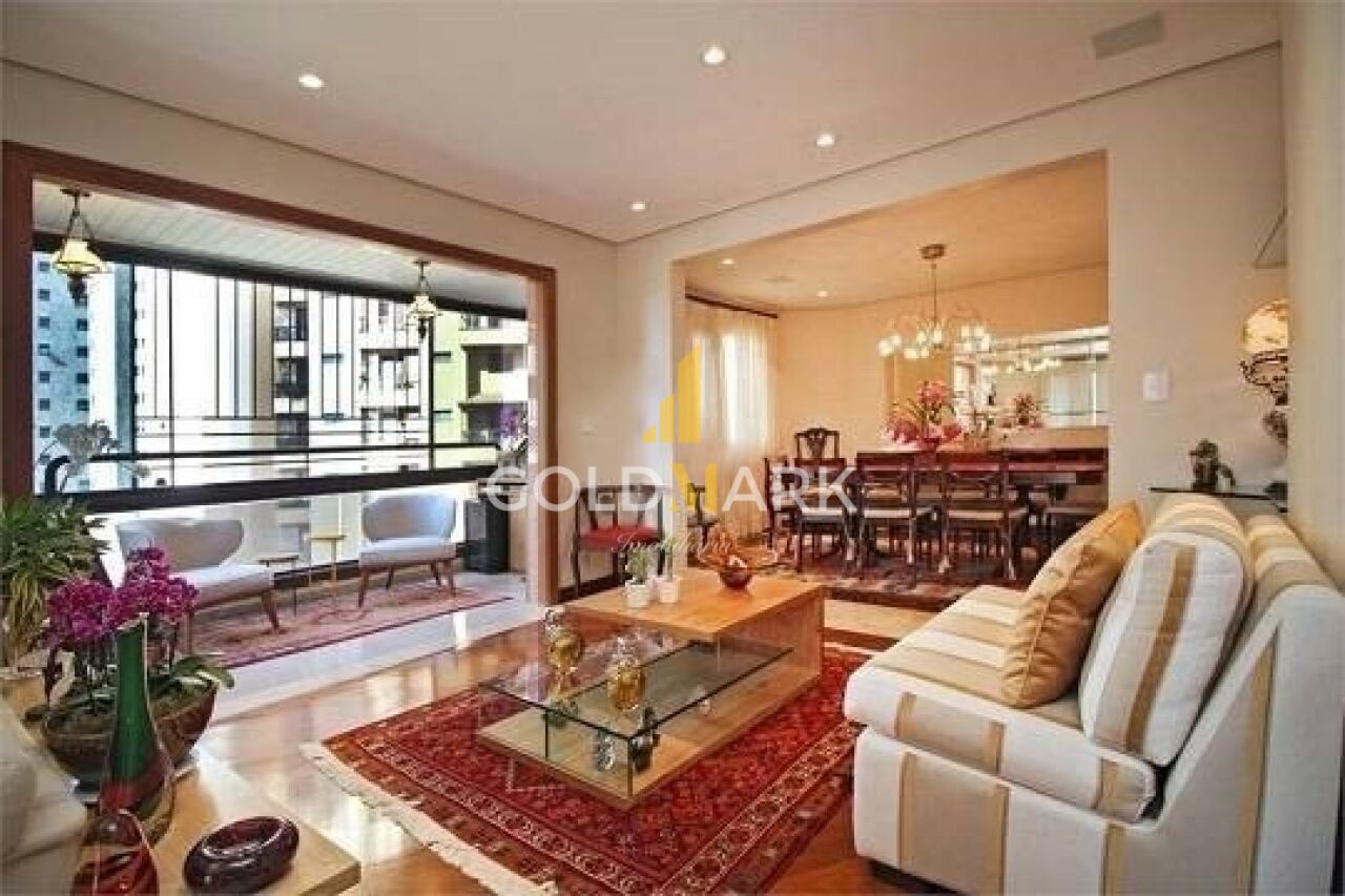 Apartamento em Moema - LL3856