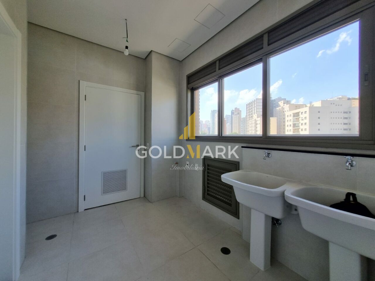 Foto 19 :: LL4003