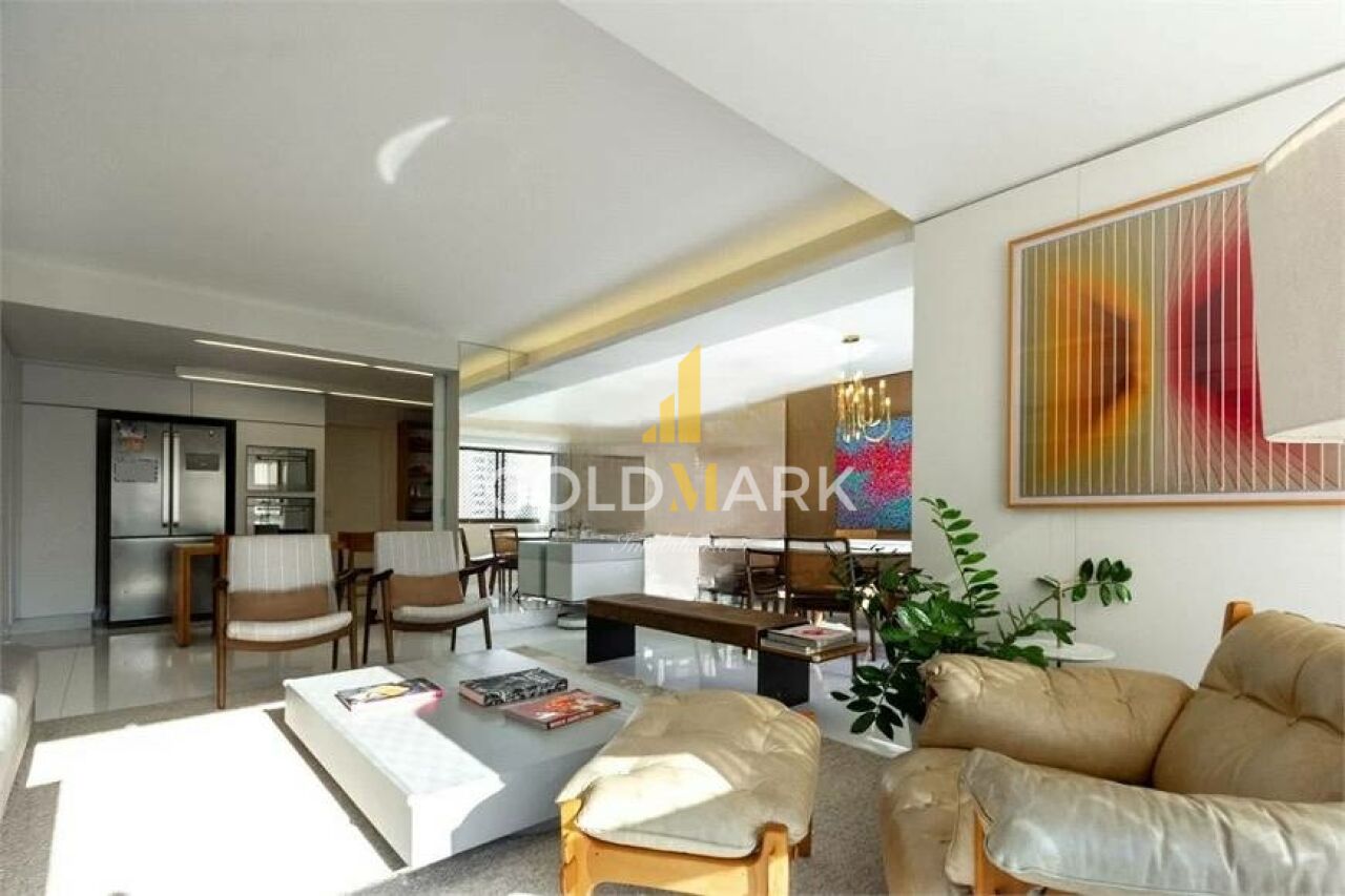 Apartamento em Moema - LL4135