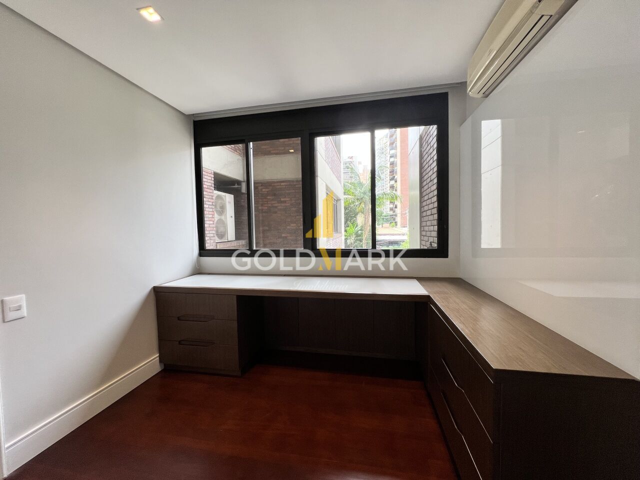 Foto 10 :: LL4305