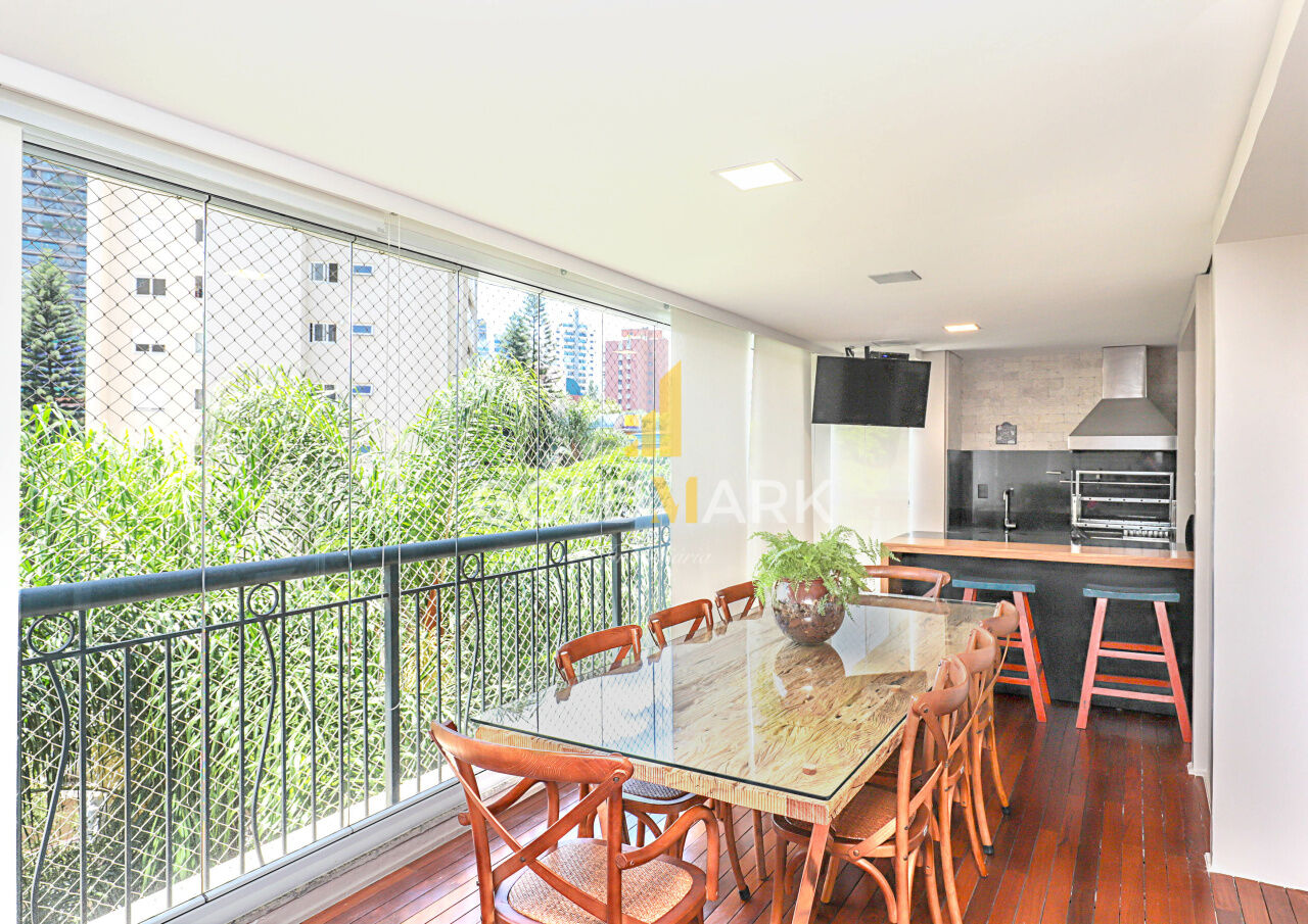 Apartamento em Vila Nova Conceição - LL4788