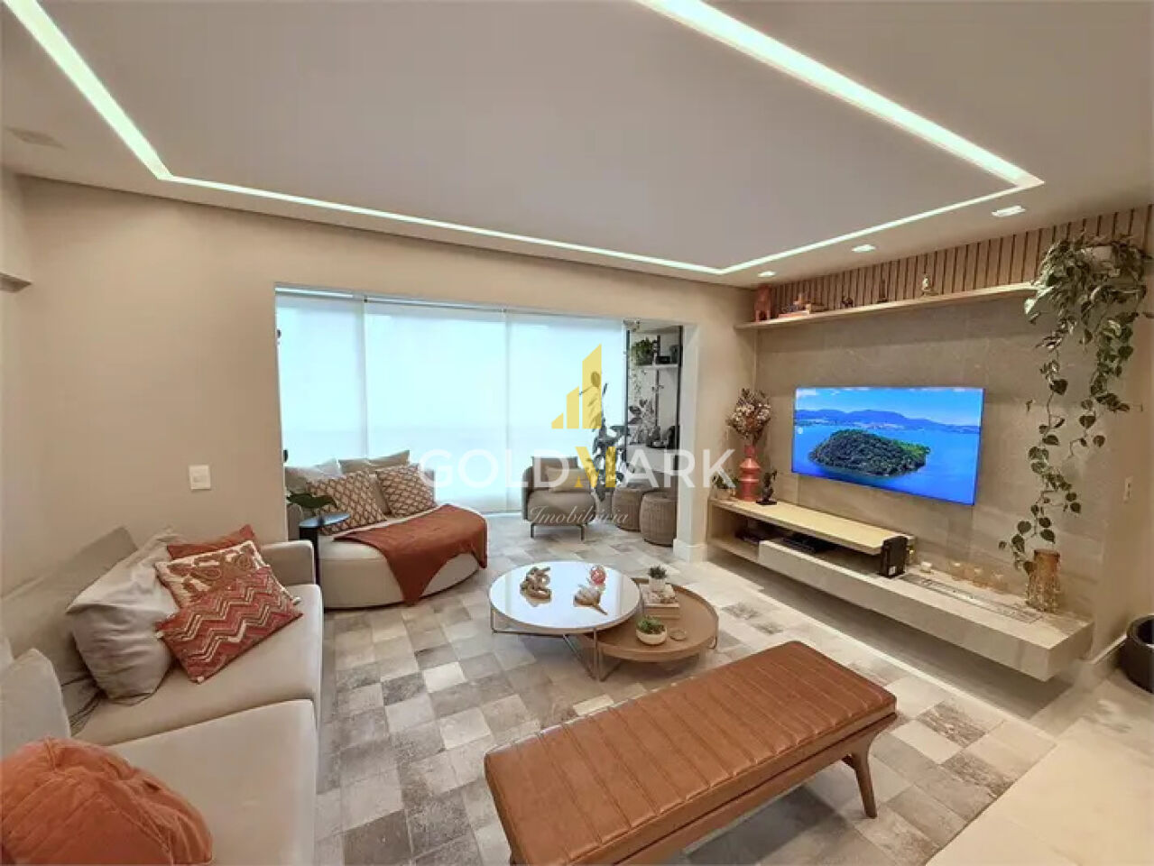 Apartamento em Moema - LL4827