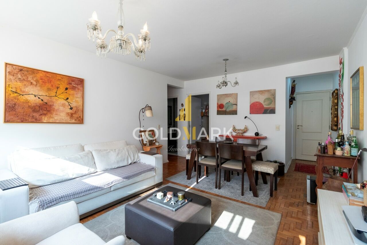 Apartamento em Moema - LL4870