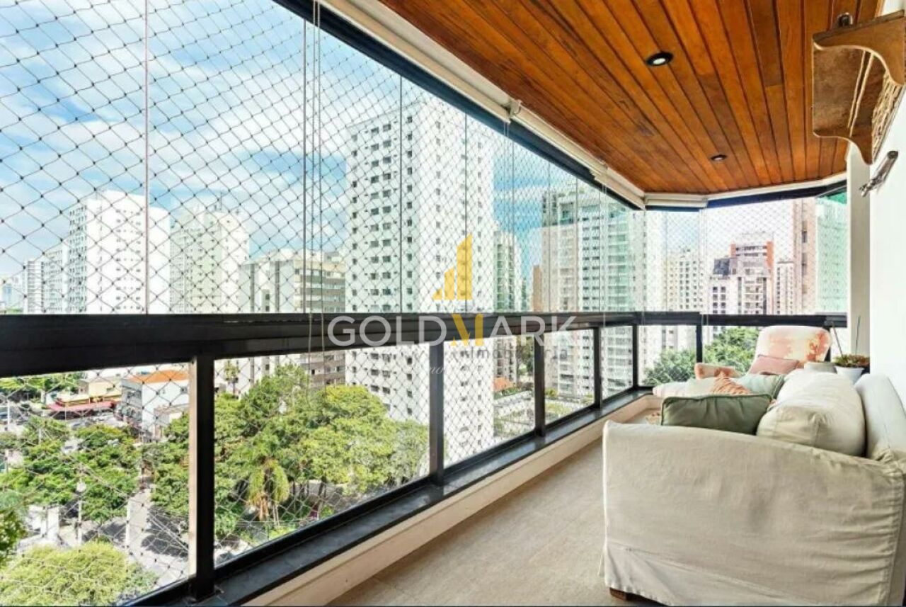 Apartamento em Moema - LL5369