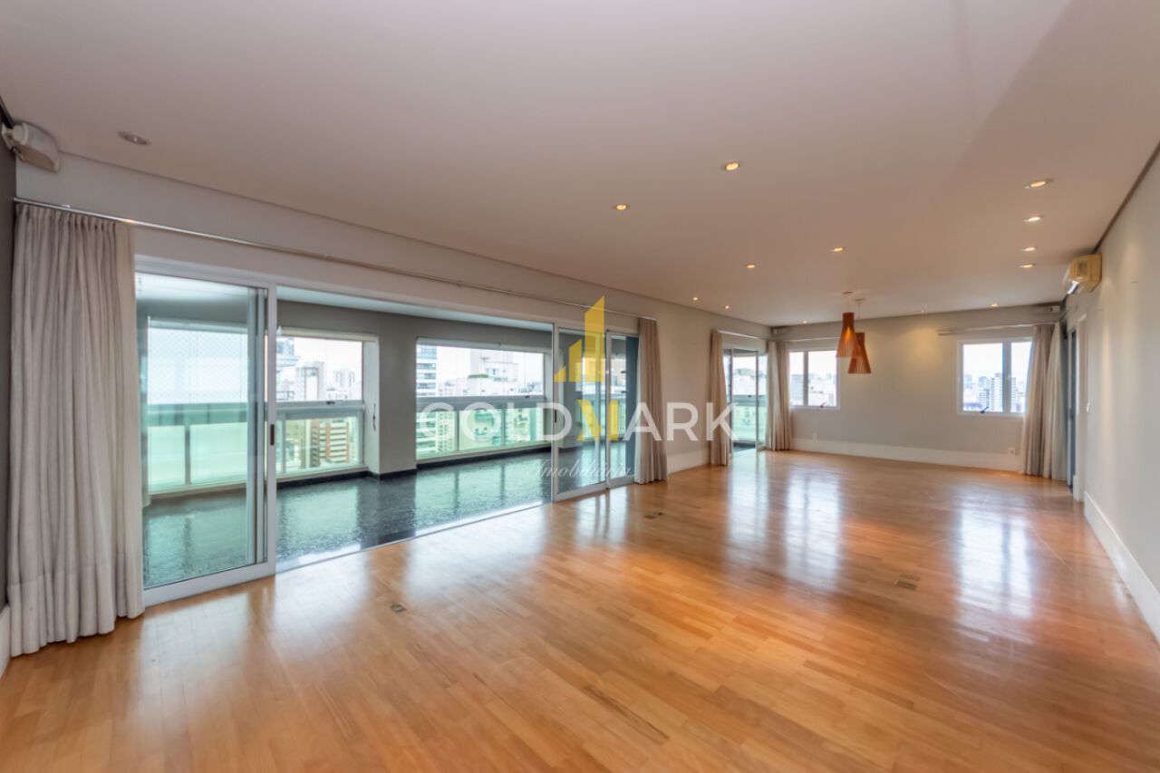 Apartamento em Moema - LL5507