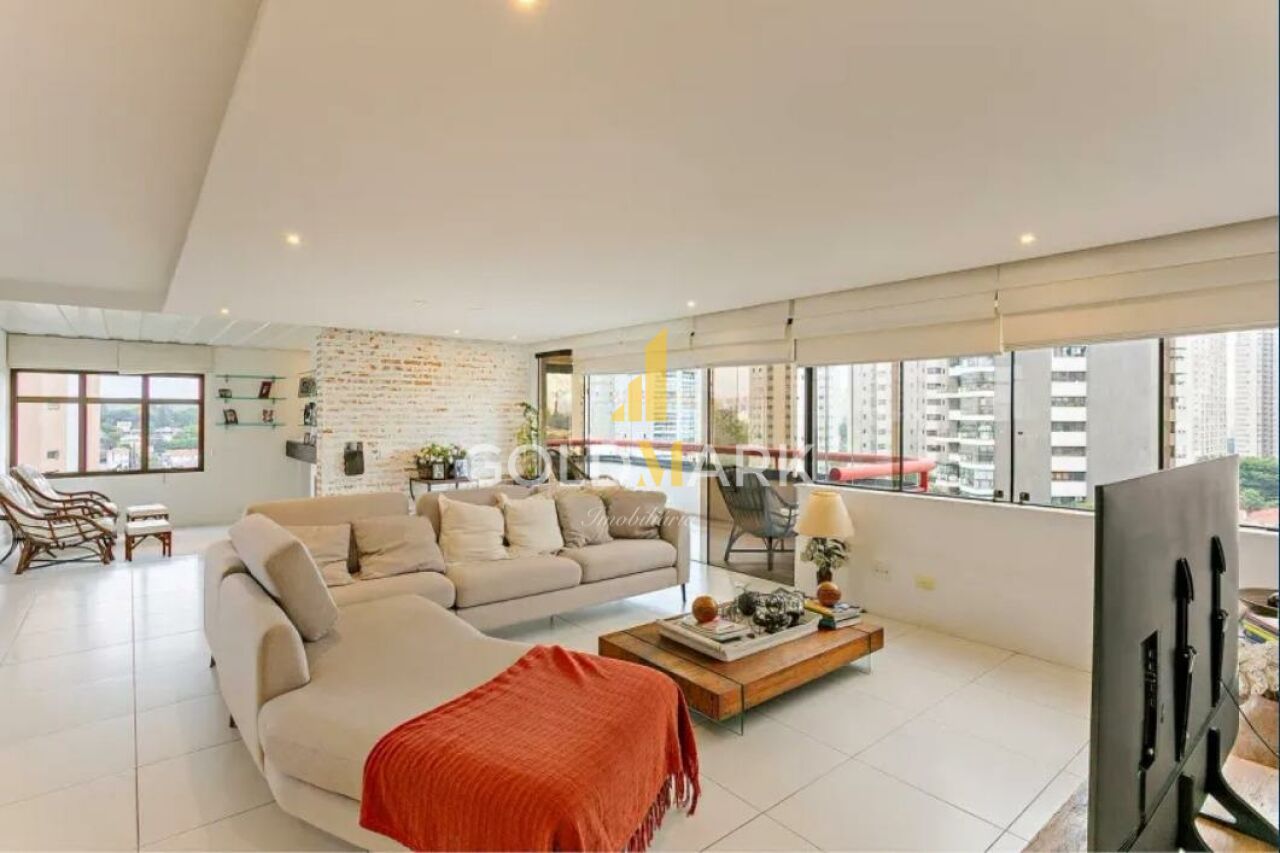 Apartamento em Campo Belo - LL5533