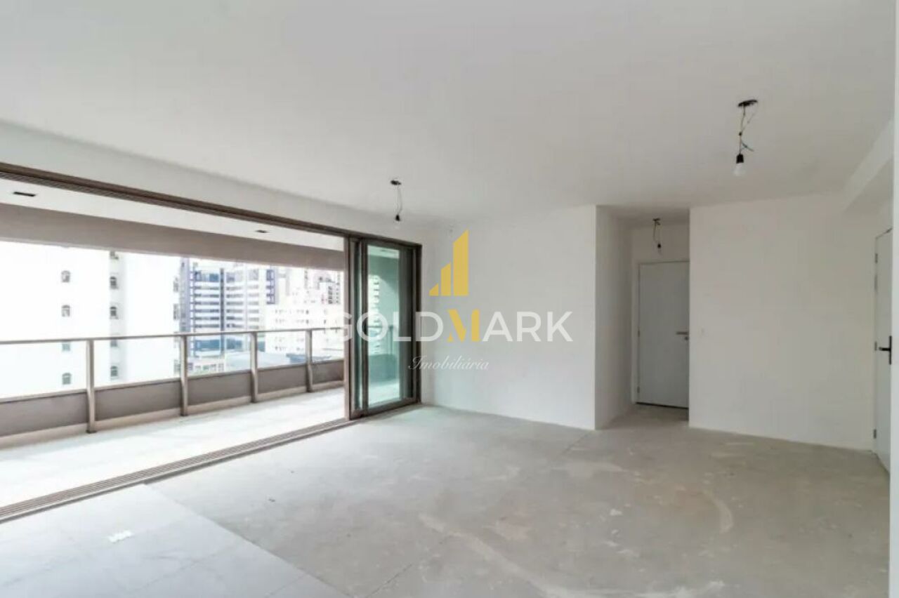 Apartamento em Moema - LL5612