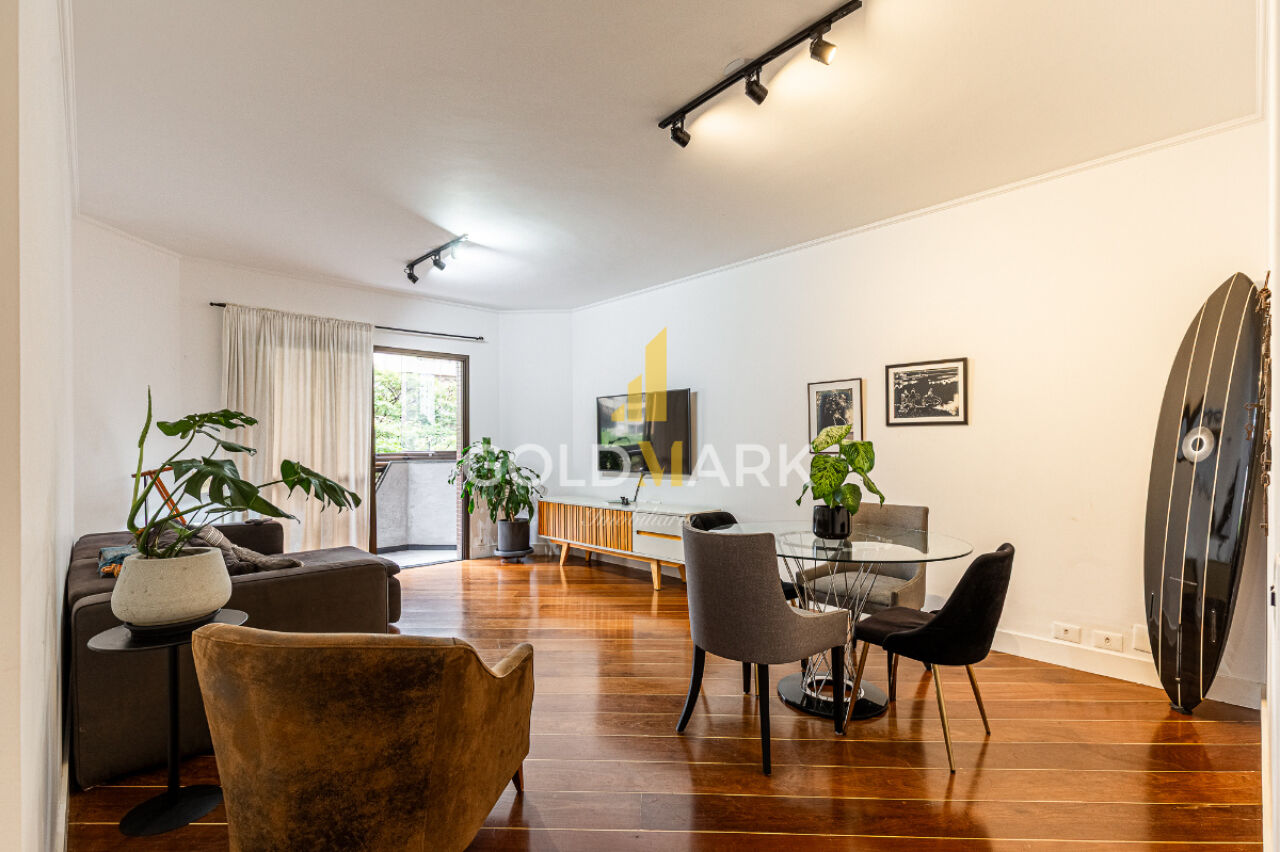 Apartamento em Moema - LL5684