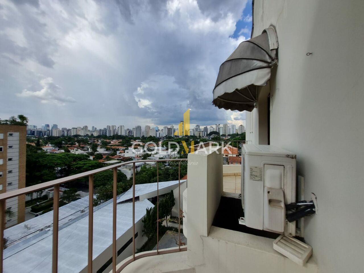 Foto 46 :: MI33503