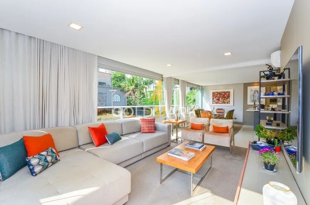 Apartamento em Vila Olímpia - MI41540