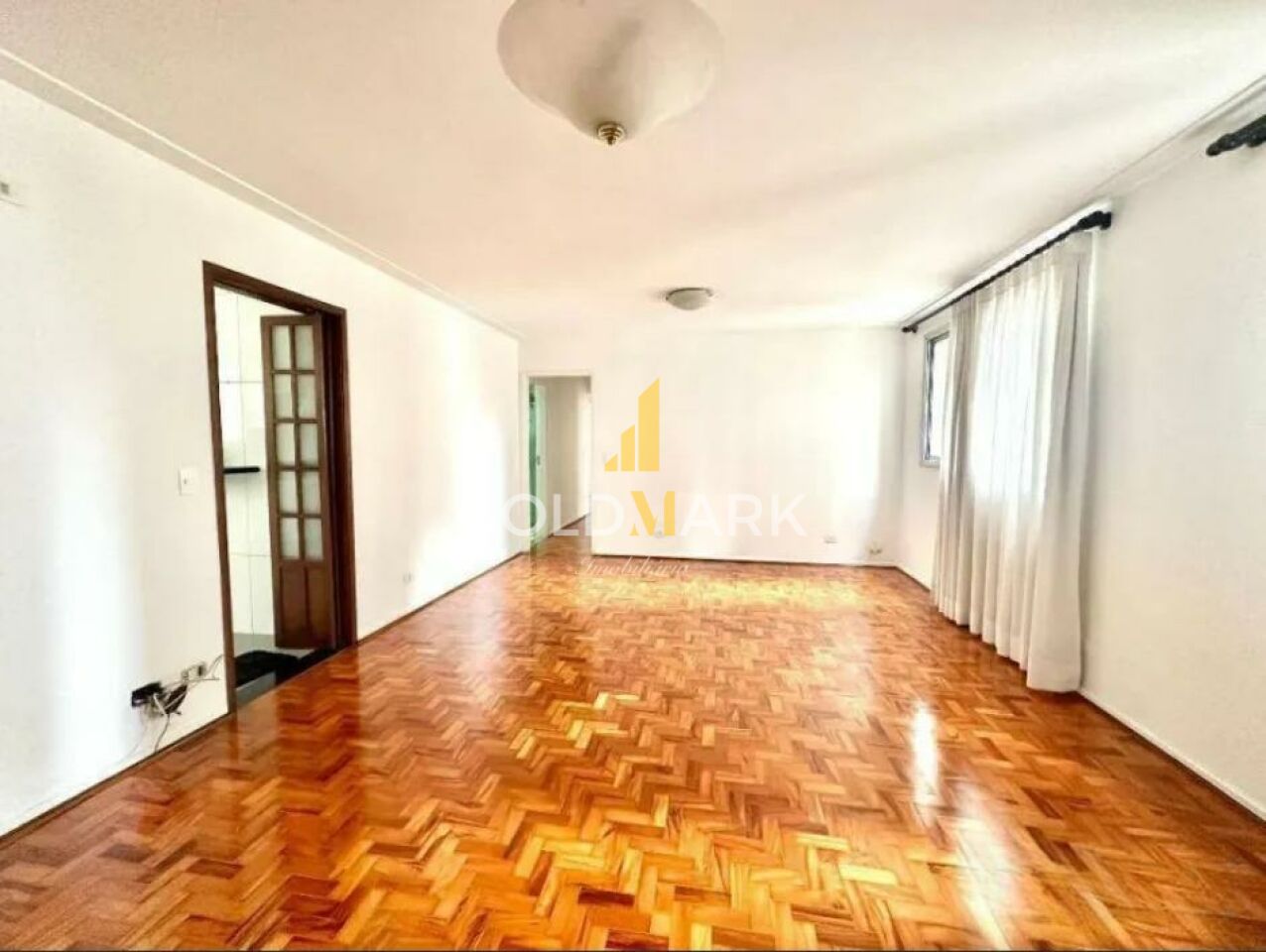 Apartamento em Moema - MI42405