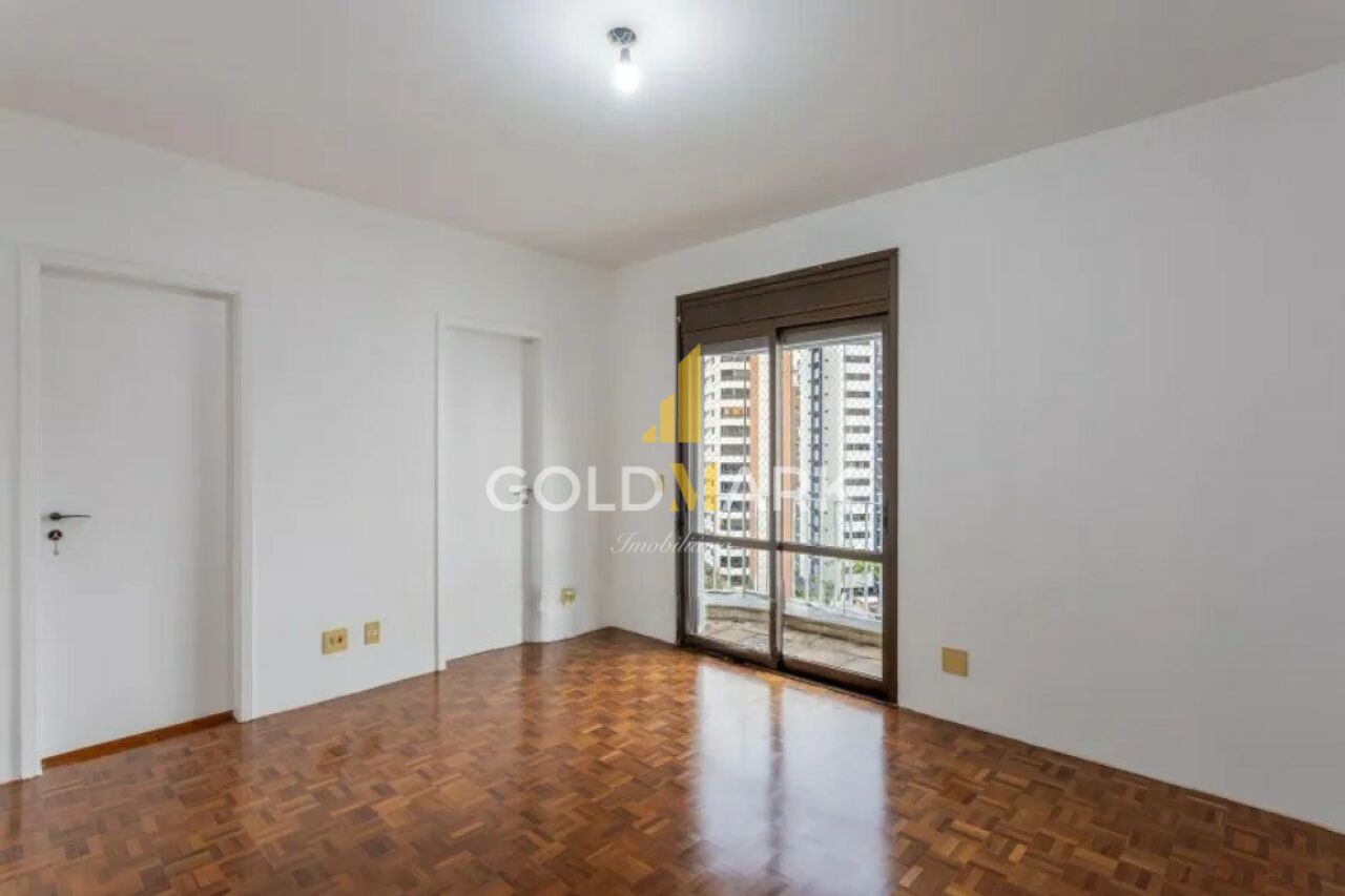 Foto 18 :: MI44187