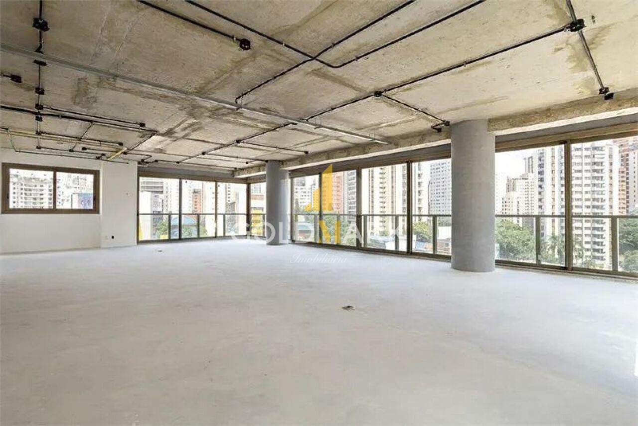 Apartamento em Vila Nova Conceição - MI45322