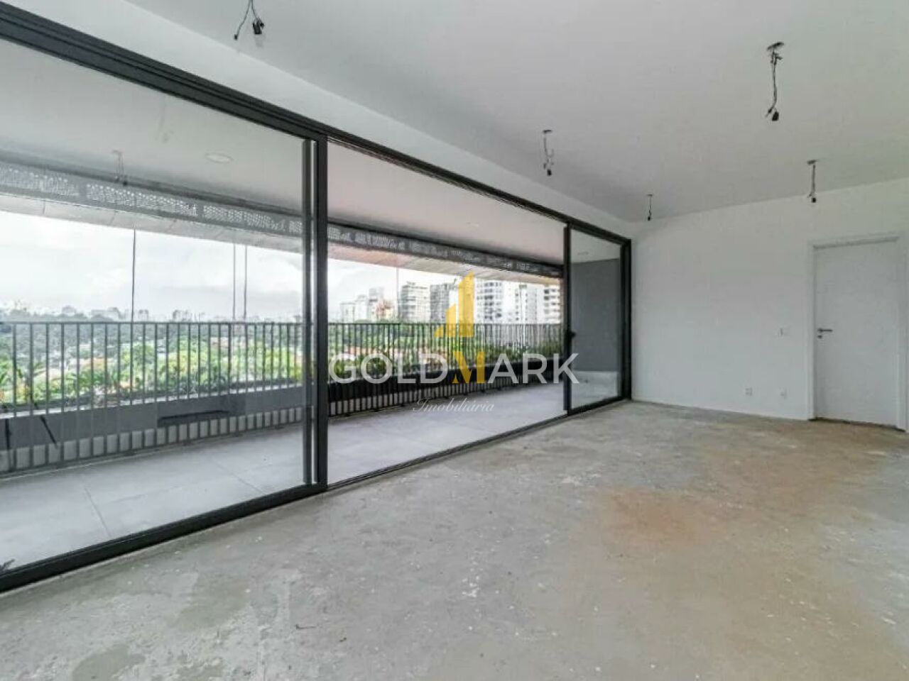 Apartamento em Vila Nova Conceição - MI46135